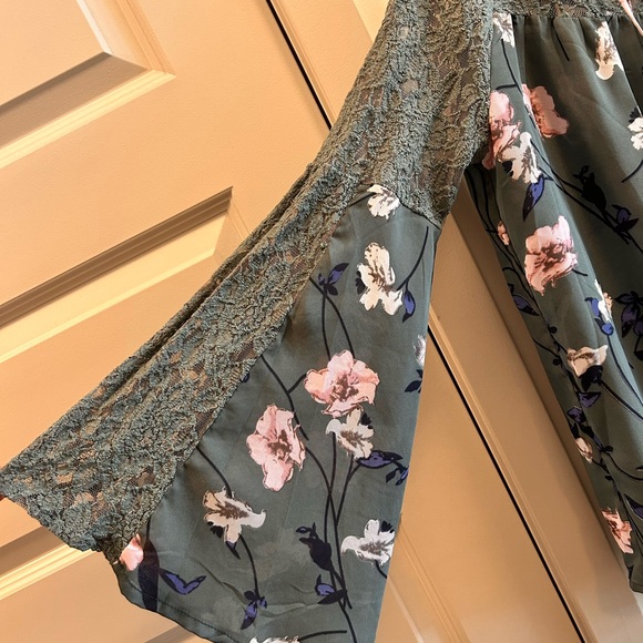 Women's Olive Green Floral Lace Yoke Blouse - Picture 3 of 3